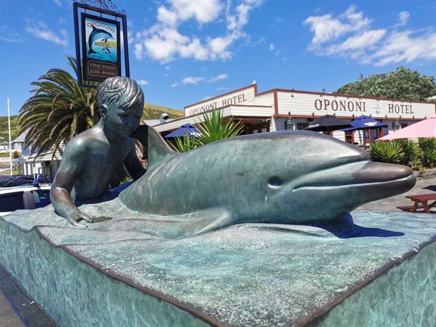 Opo the dolphin, Opononi, New Zealand