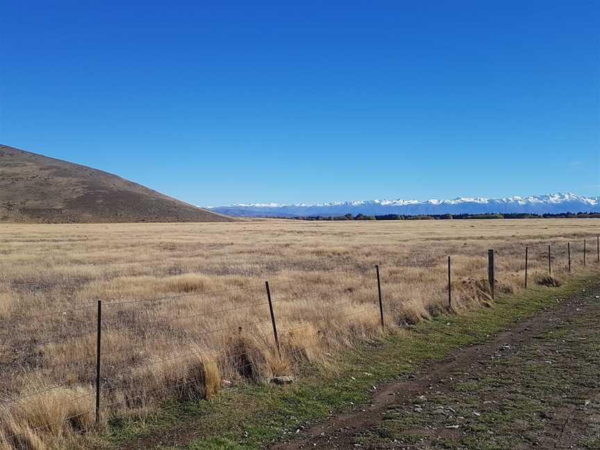 Dog Kennel Corner, Tekapo, New Zealand