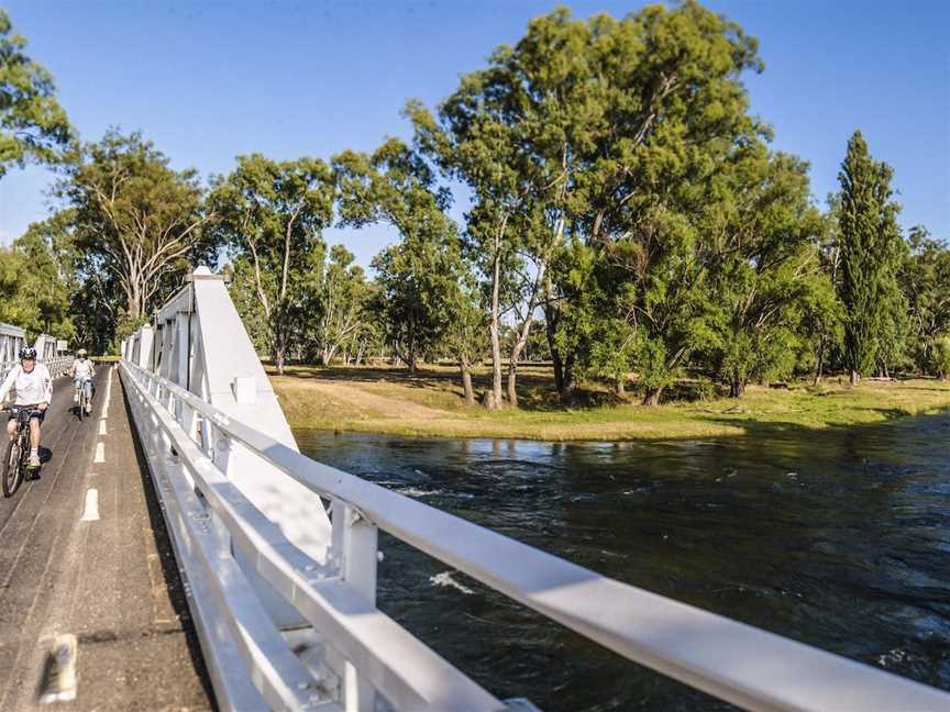 Tumut River Walk, Tumut, NSW