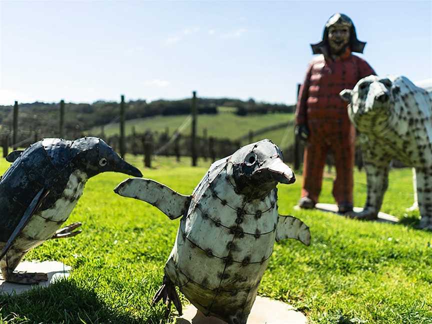 Montalto Sculpture Trail, Red Hill South, VIC