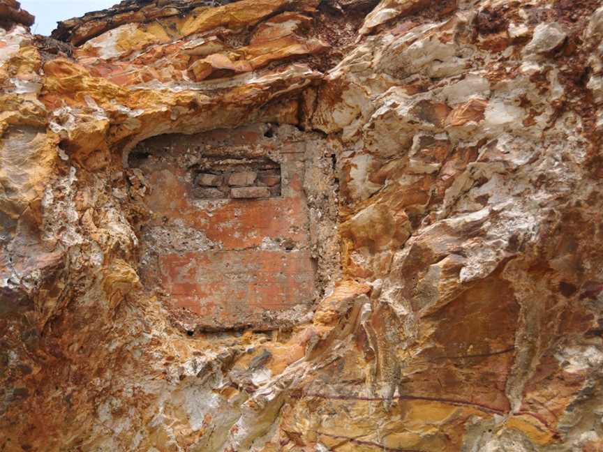 WWII Observation Posts Dripstone Cliffs, Darwin, NT