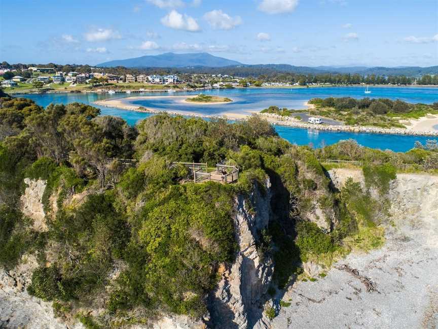 Bar Rock Lookout and Australia Rock, Narooma, NSW