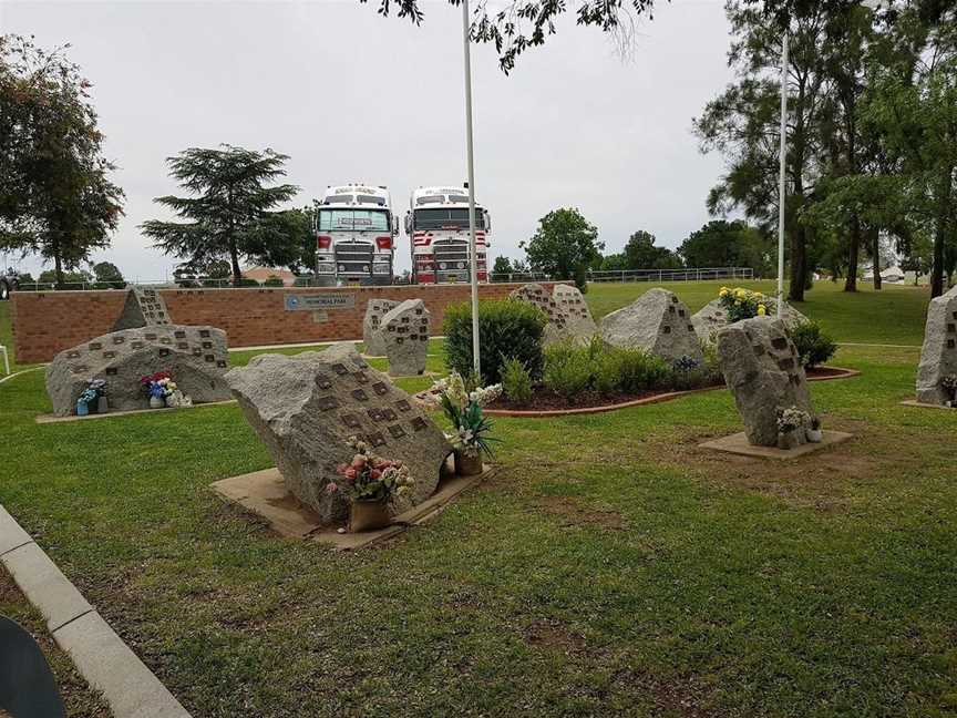 Tamworth Truck Driver Memorial Gardens, Hillvue, NSW