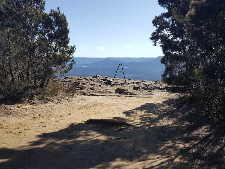 Red Rocks trig walking track, Browns Mountain, NSW