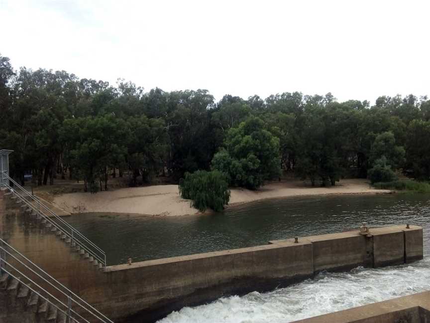 Berembed Weir, Grong Grong, NSW