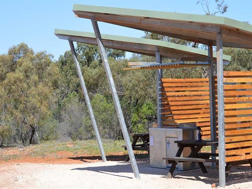 Peery Lake picnic area, Wilcannia, NSW