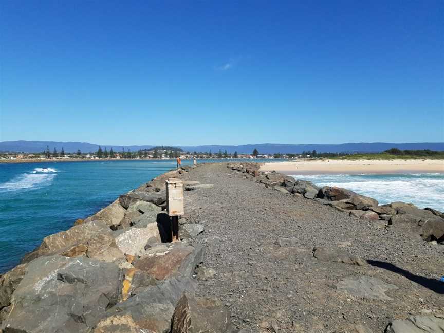 Windang Beach, Windang, NSW