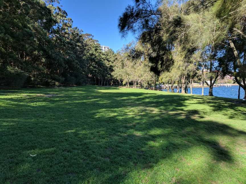 Sawmillers Reserve, McMahons Point, NSW