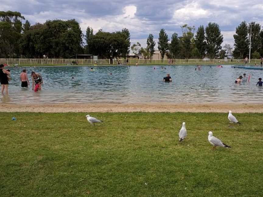 Millicent Swimming Lake, Millicent, SA