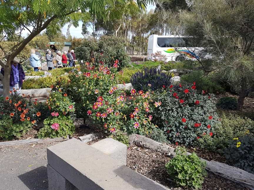 Yarrabee Native Garden, Lara, VIC