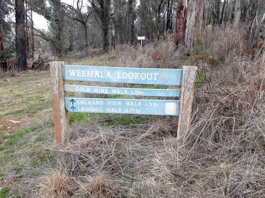 Weemala Lookout, Batlow, NSW
