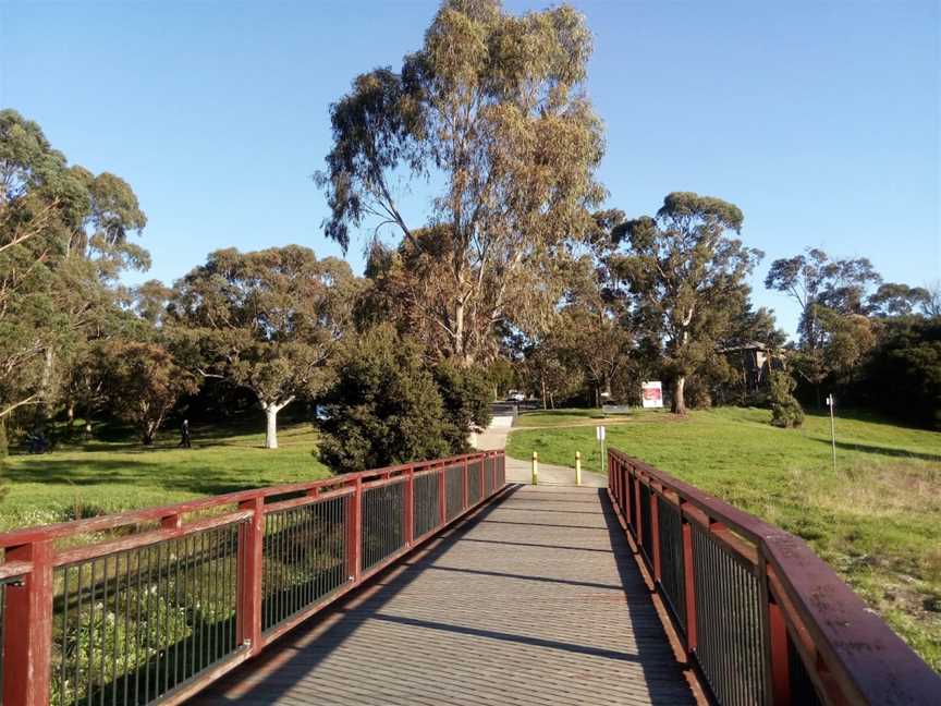 Waverley Road Basin, Mount Waverley, VIC