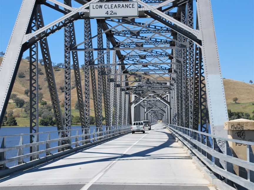 Bethanga Bridge, Lake Hume Village, NSW