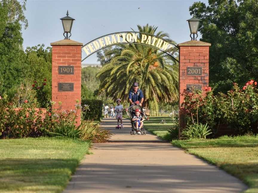 Federation Pathway, Junee, NSW