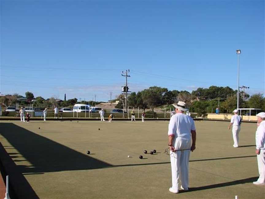 Denison Bowling Club, Attractions in Port Denison