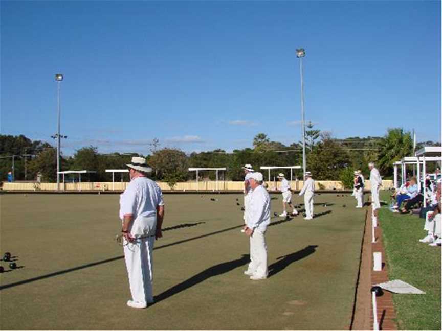 Denison Bowling Club, Attractions in Port Denison