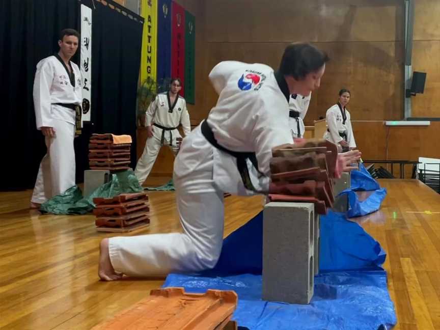 Sun Bae Taekwondo & Hapkido The Gap, Social clubs in The Gap