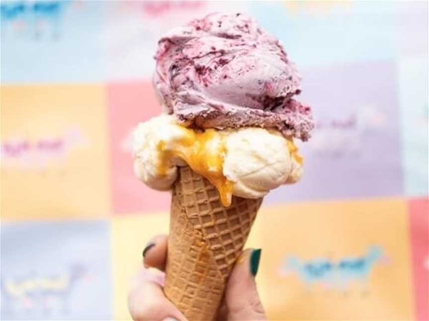 Simmos Ice Creamery Rottnest, Food & Drink in Rottnest Island