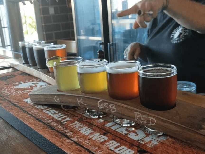 Three Rivers Brewing Company, Food & drink in Greenfields