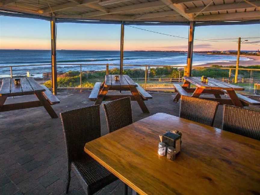 Bulli Beach Cafe, Bulli, NSW