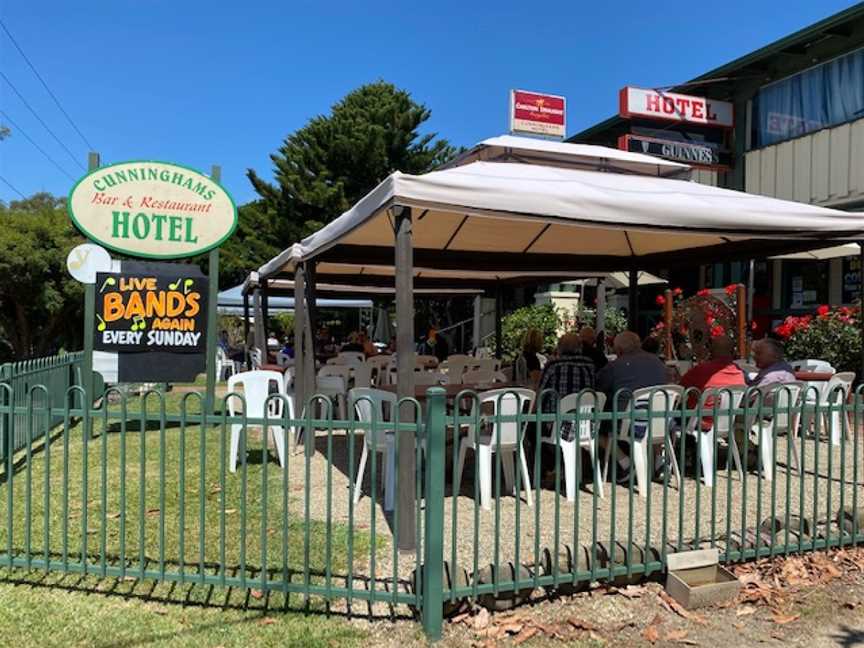 Cunninghams Hotel, Yarra Junction, VIC