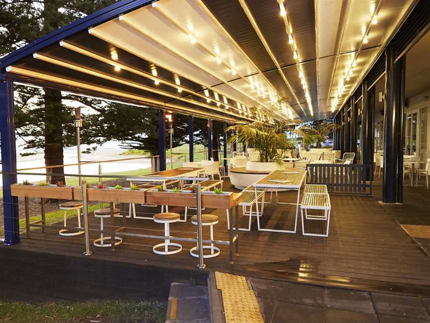 Lagoon Deck Bar, North Wollongong, NSW
