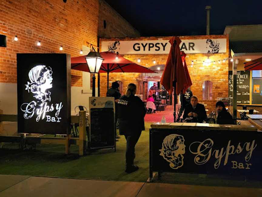 Gypsy Bar, Echuca, VIC
