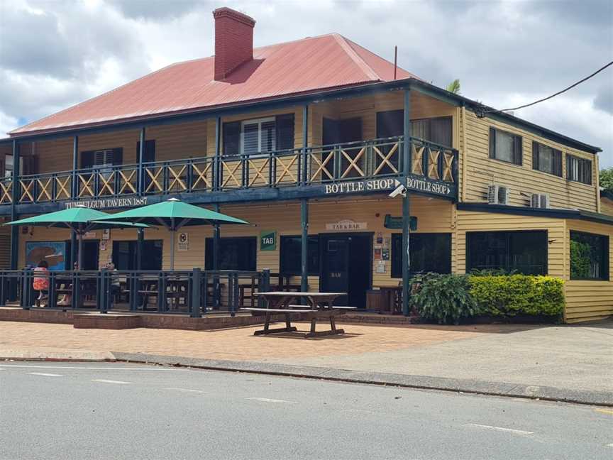 Tumbulgum Tavern, Tumbulgum, NSW