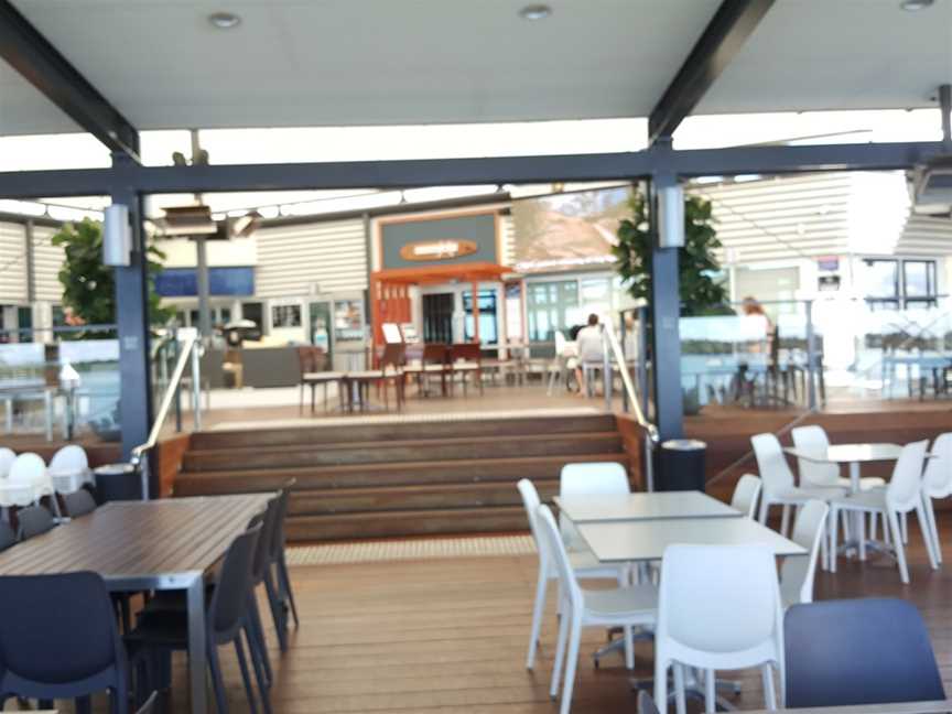 Yamba Shores Tavern, Yamba, NSW