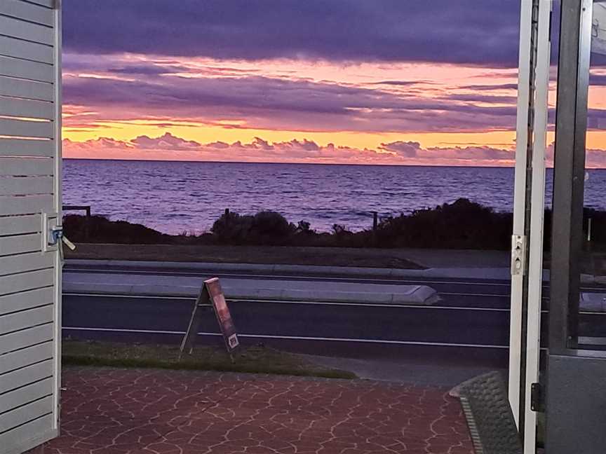 The Hollow Beach, Bunbury, WA