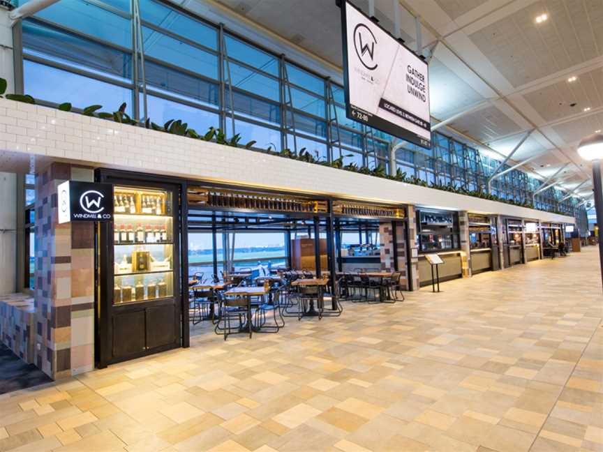 Windmill & Co - Bar & Bistro, Brisbane Airport, QLD