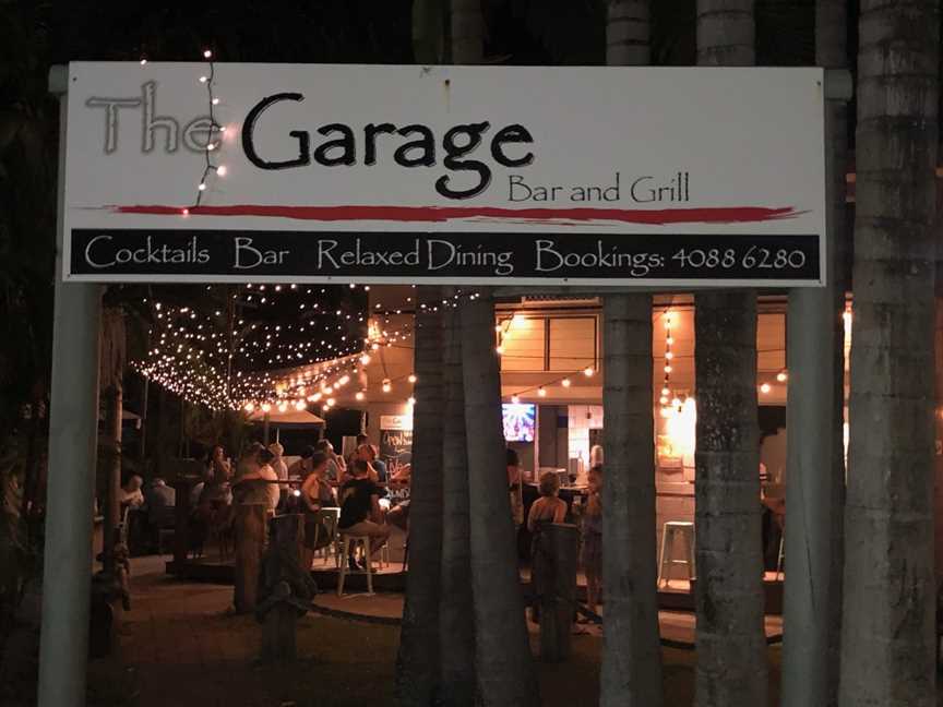 The Garage Bar & Brewhouse, Mission Beach, QLD
