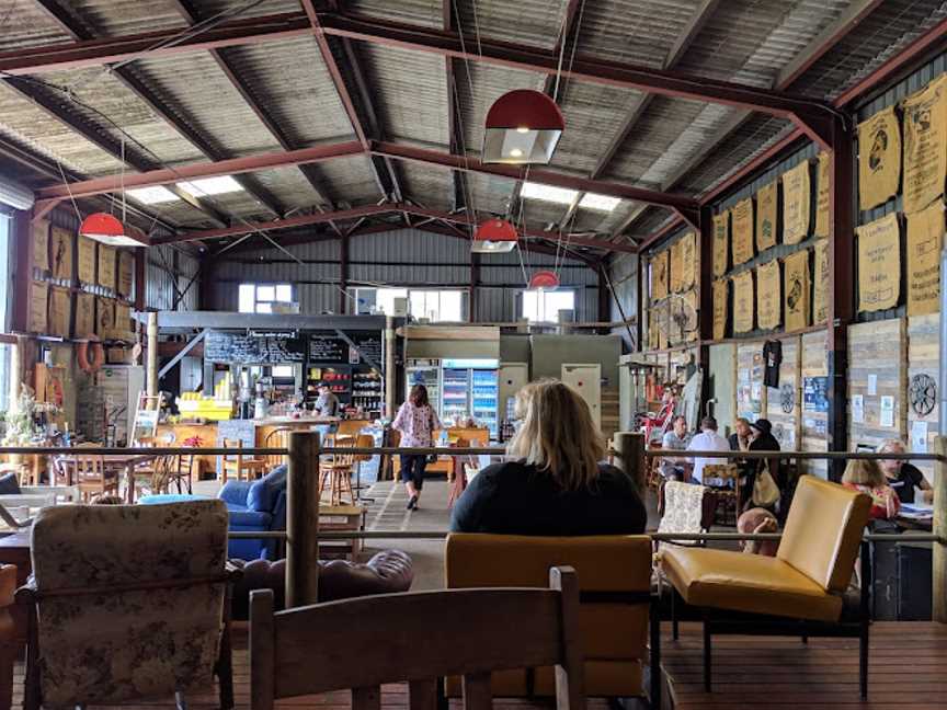 Cafe inu, Carrington, NSW