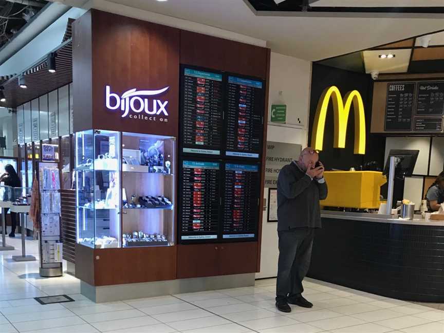 McDonald's Sydney Domestic Terminal II, Mascot, NSW