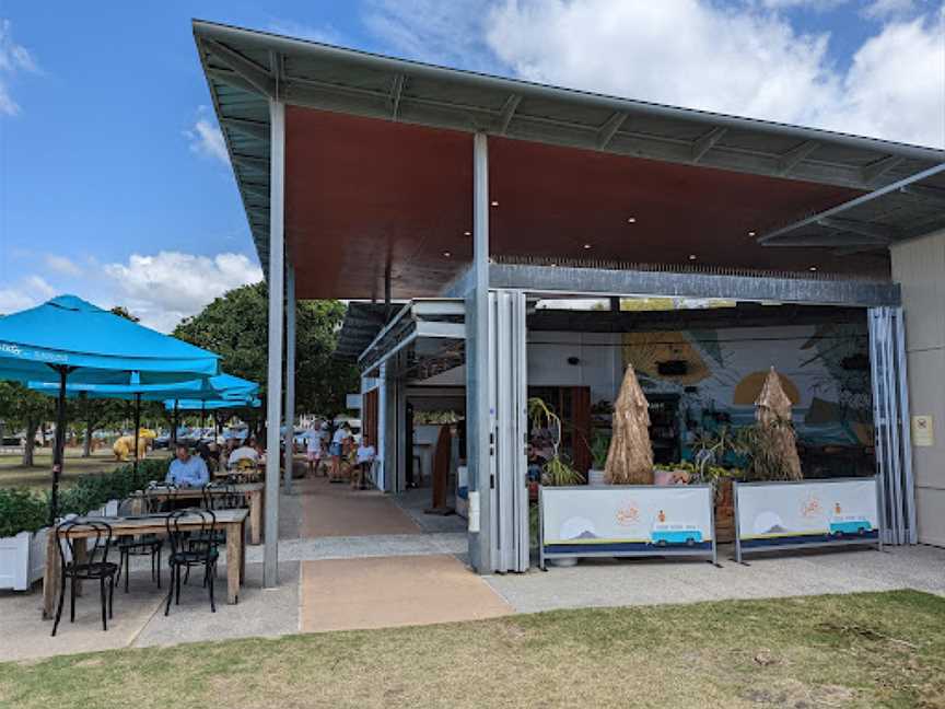 Dune Cafe, Palm Beach, QLD