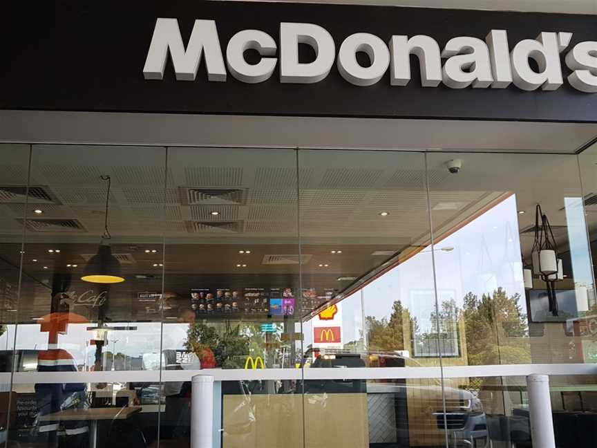 McDonald's Greenacre, Greenacre, NSW