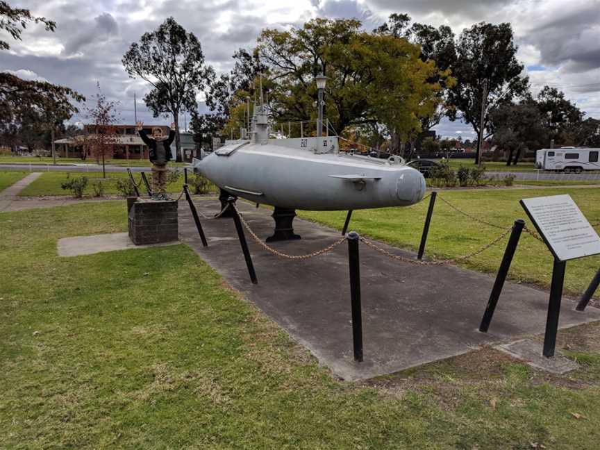 Submarine Cafe, Holbrook, NSW