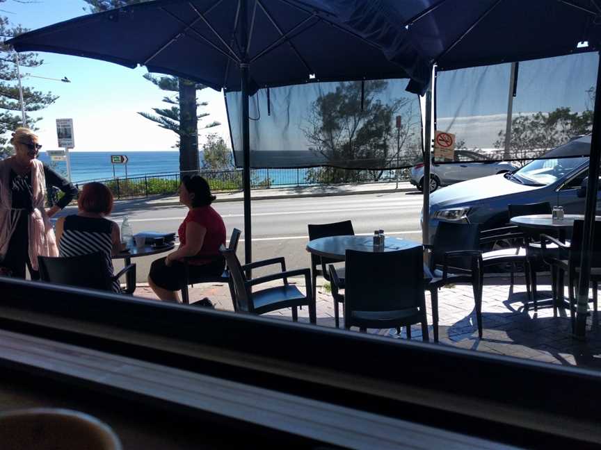 Connies Cliff Road Cafe, Wollongong, NSW