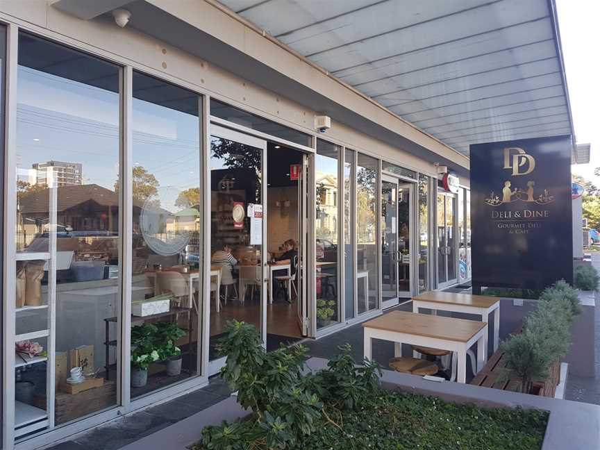 Deli & Dine on Market, Wollongong, NSW