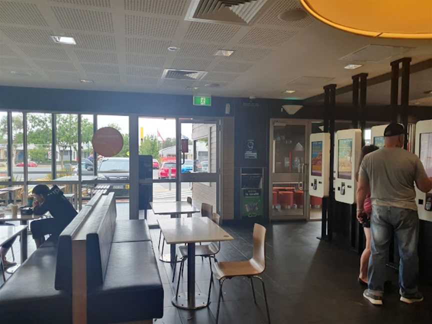 McDonald's, Nicholls, ACT