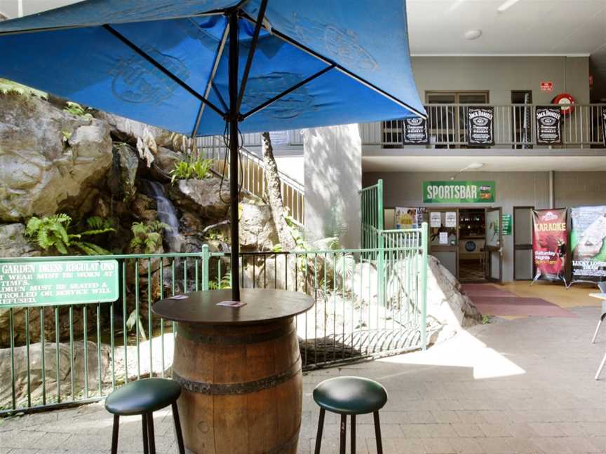 Raintrees Tavern, Manunda, QLD