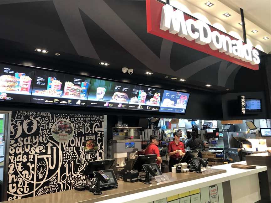 McDonald's Strathpine II, Strathpine, QLD