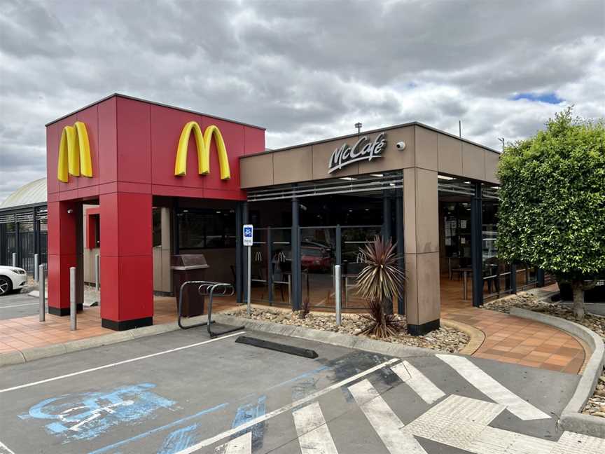 McDonald's, Kangaroo Flat, VIC