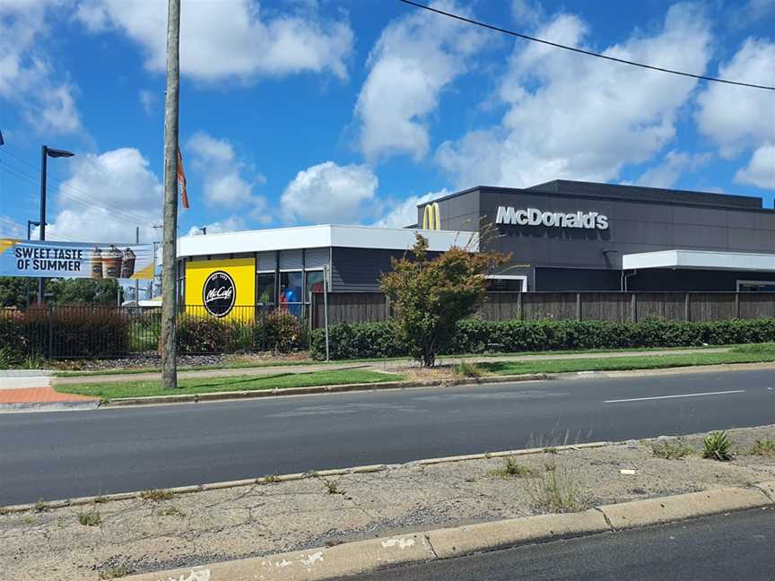 McDonald's Harristown, Harristown, QLD