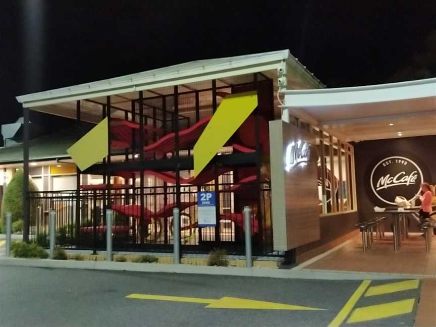 McDonald's Albion, Albion, QLD