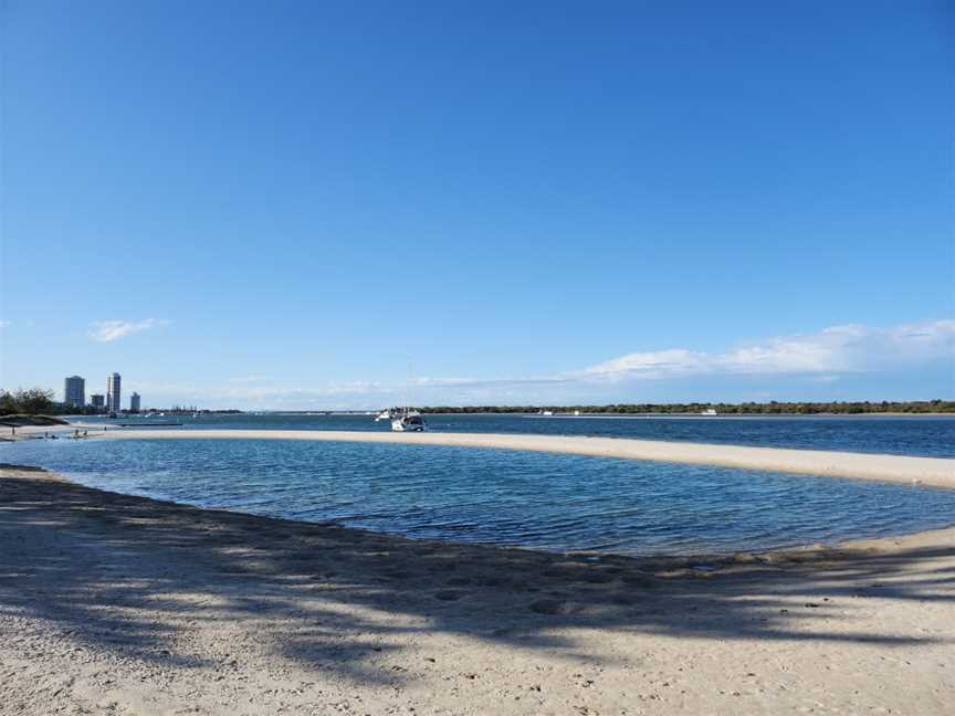 Charis Seafoods, Labrador, QLD