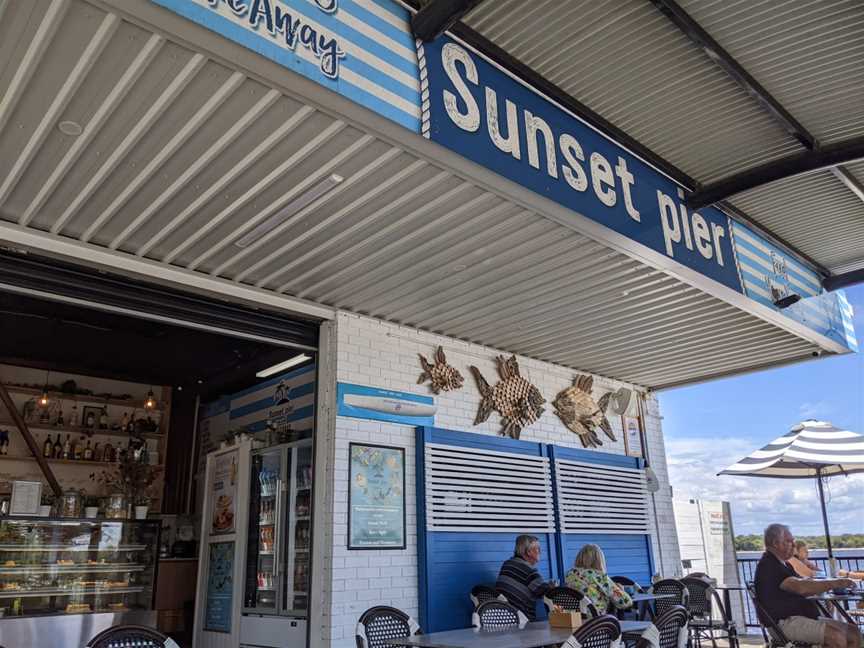 Sunset Pier Cafe, Bellara, QLD