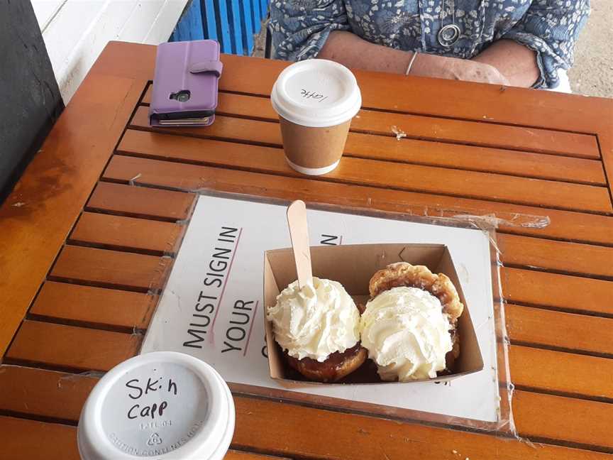 Bush & Bay Cafe Tiaro, Tiaro, QLD