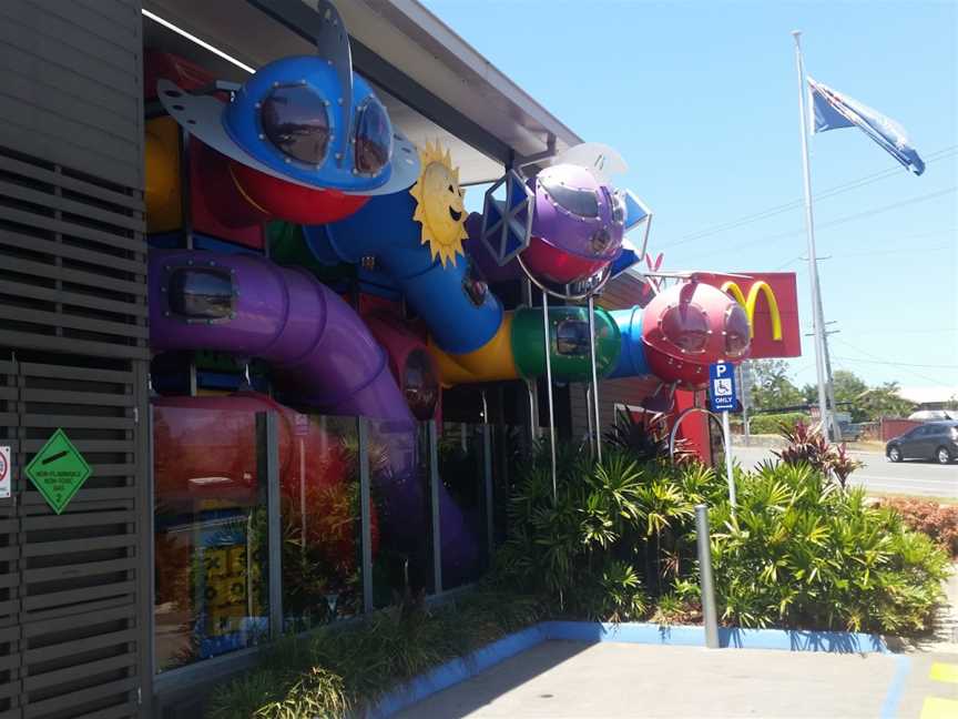 McDonald's Ashmore, Molendinar, QLD
