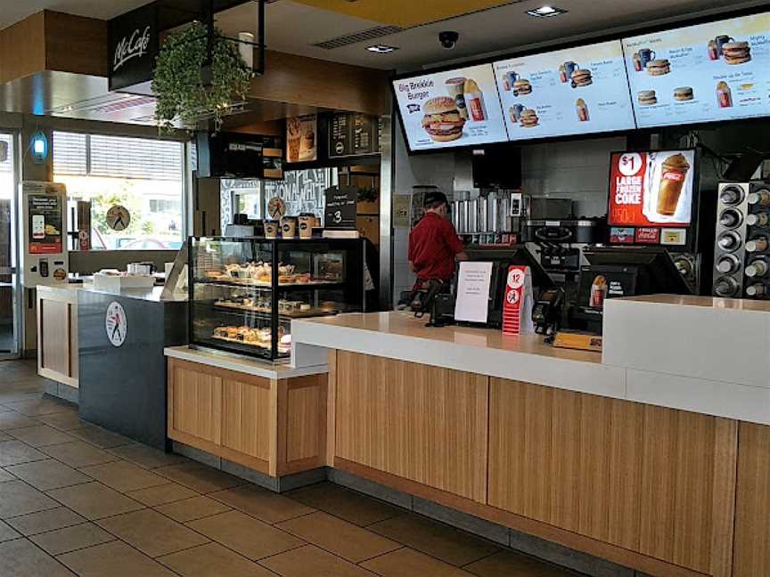 McDonald's Cleveland, Ormiston, QLD